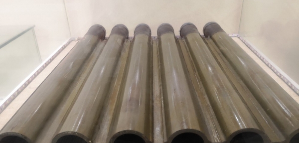 水冷壁前墻管屏\15CrMoG、Φ28.6×5.6mm（內螺紋） L=6000mm管屏節距2×46mm